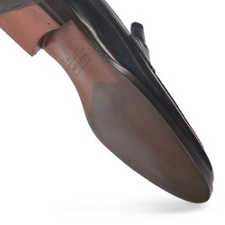 Men's loafer in marine color leather