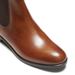 Women’s cognac-colored leather desert boot