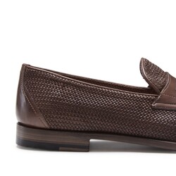 Chestnut-colored woven leather loafer