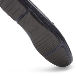 Navy blue leather driver loafer