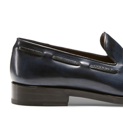 Men’s Brera loafer in navy blue gradient leather.