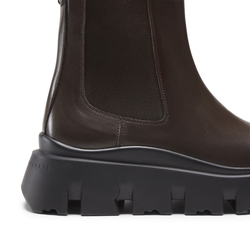 Combat Beatle boot in ebony leather