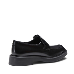 Penny loafer in soft, smooth black leather