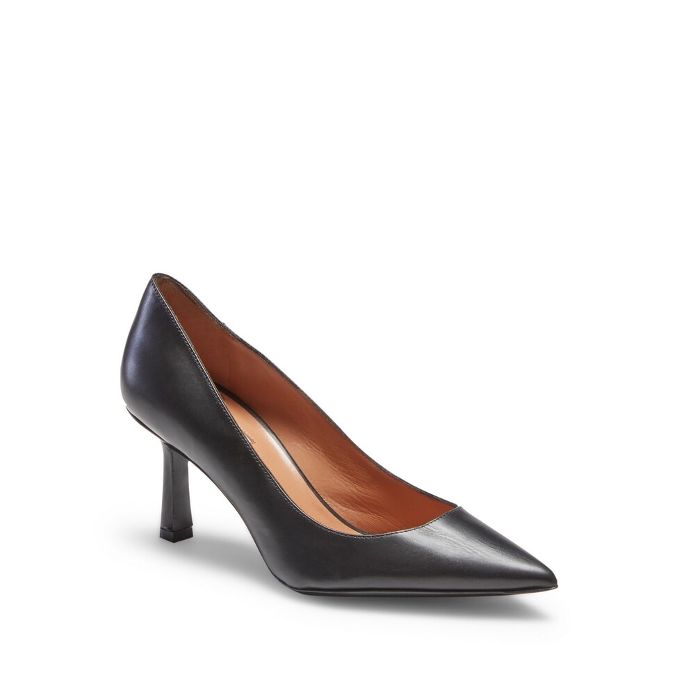 Black-colored leather pump