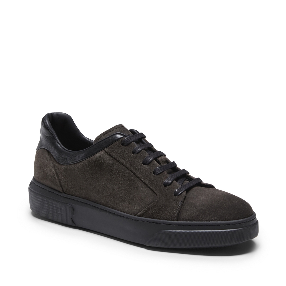 Sneaker in charcoal grey suede