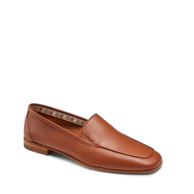 Almond-colored leather Estate loafer