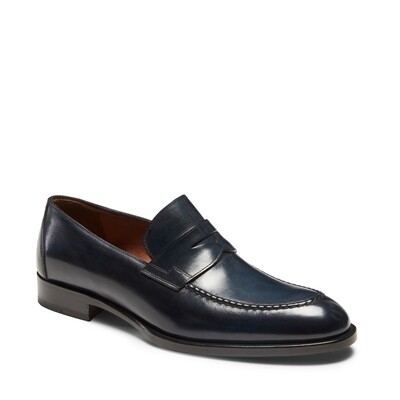 Men's loafer in marine color leather
