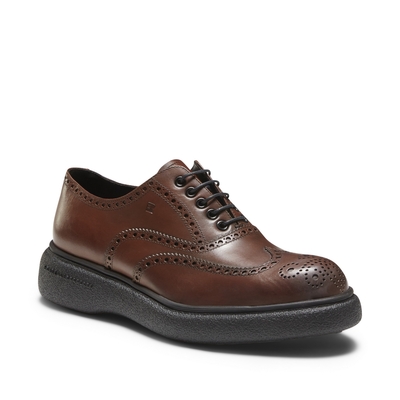 Wilson Oxford shoe in smooth chestnut brown leather